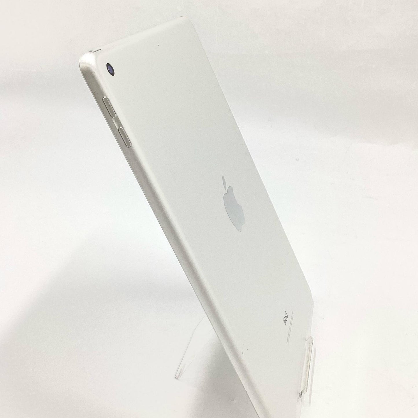 【全額返金保証】【最速発送】Apple iPad 第6世代 32GB シルバー Wi-Fi 動作確認済