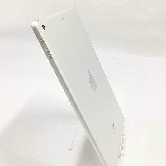 【全額返金保証】【最速発送】Apple iPad 第6世代 32GB シルバー Wi-Fi 動作確認済