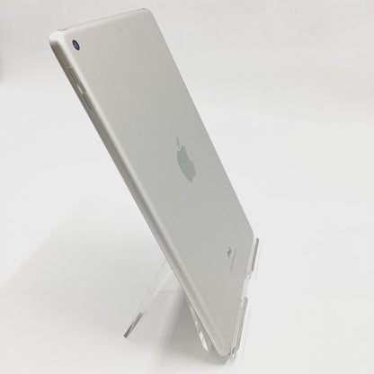 【全額返金保証】【最速発送】Apple iPad 第6世代 32GB シルバー Wi-Fi 動作確認済