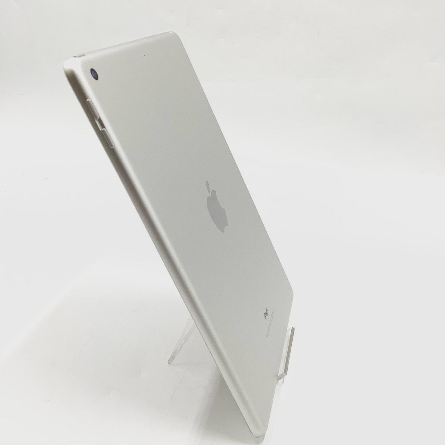 【全額返金保証】【最速発送】Apple iPad 第6世代 32GB シルバー Wi-Fi 美品 動作確認済
