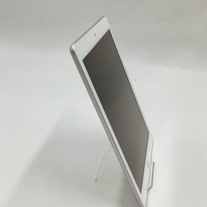 【全額返金保証】【最速発送】Apple iPad 第6世代 32GB シルバー Wi-Fi 動作確認済