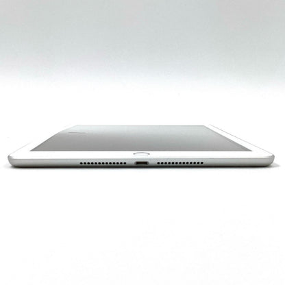 【全額返金保証】【最速発送】Apple iPad 第6世代 32GB シルバー Wi-Fi 動作確認済