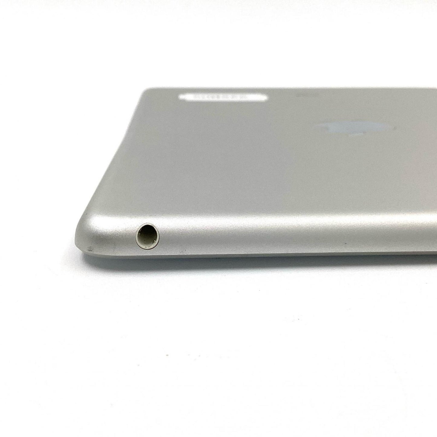 【全額返金保証】【最速発送】Apple iPad 第6世代 32GB シルバー Wi-Fi 動作確認済