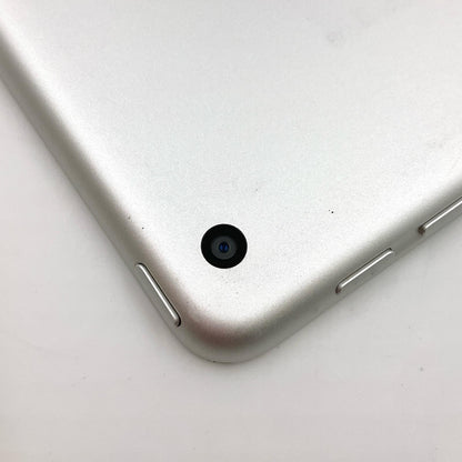 【全額返金保証】【最速発送】Apple iPad 第6世代 32GB シルバー Wi-Fi 動作確認済