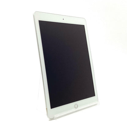 【全額返金保証】【最速発送】Apple iPad 第6世代 32GB シルバー Wi-Fi 動作確認済