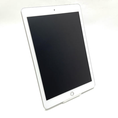 【全額返金保証】【最速発送】Apple iPad 第6世代 32GB シルバー Wi-Fi 動作確認済