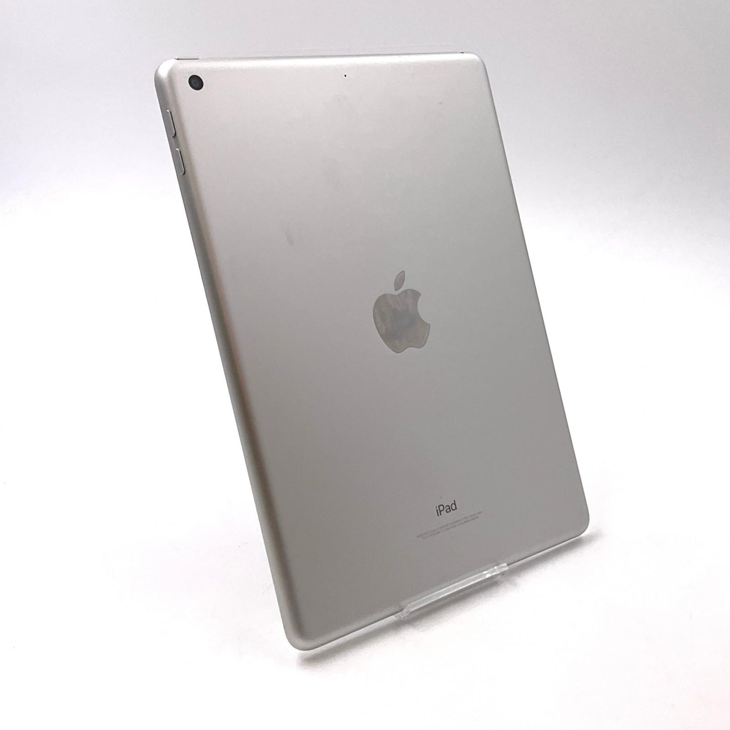 【全額返金保証】【最速発送】Apple iPad 第6世代 32GB シルバー Wi-Fi 動作確認済