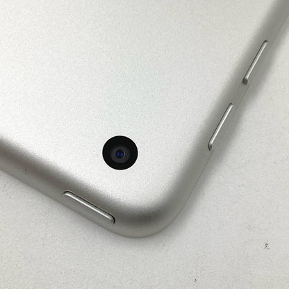 【全額返金保証】【最速発送】Apple iPad 第6世代 32GB シルバー Wi-Fi 動作確認済