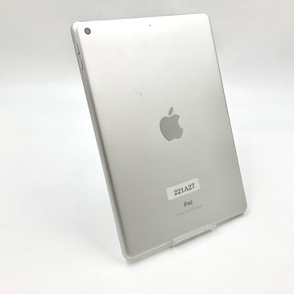 【全額返金保証】【最速発送】Apple iPad 第6世代 32GB シルバー Wi-Fi 動作確認済