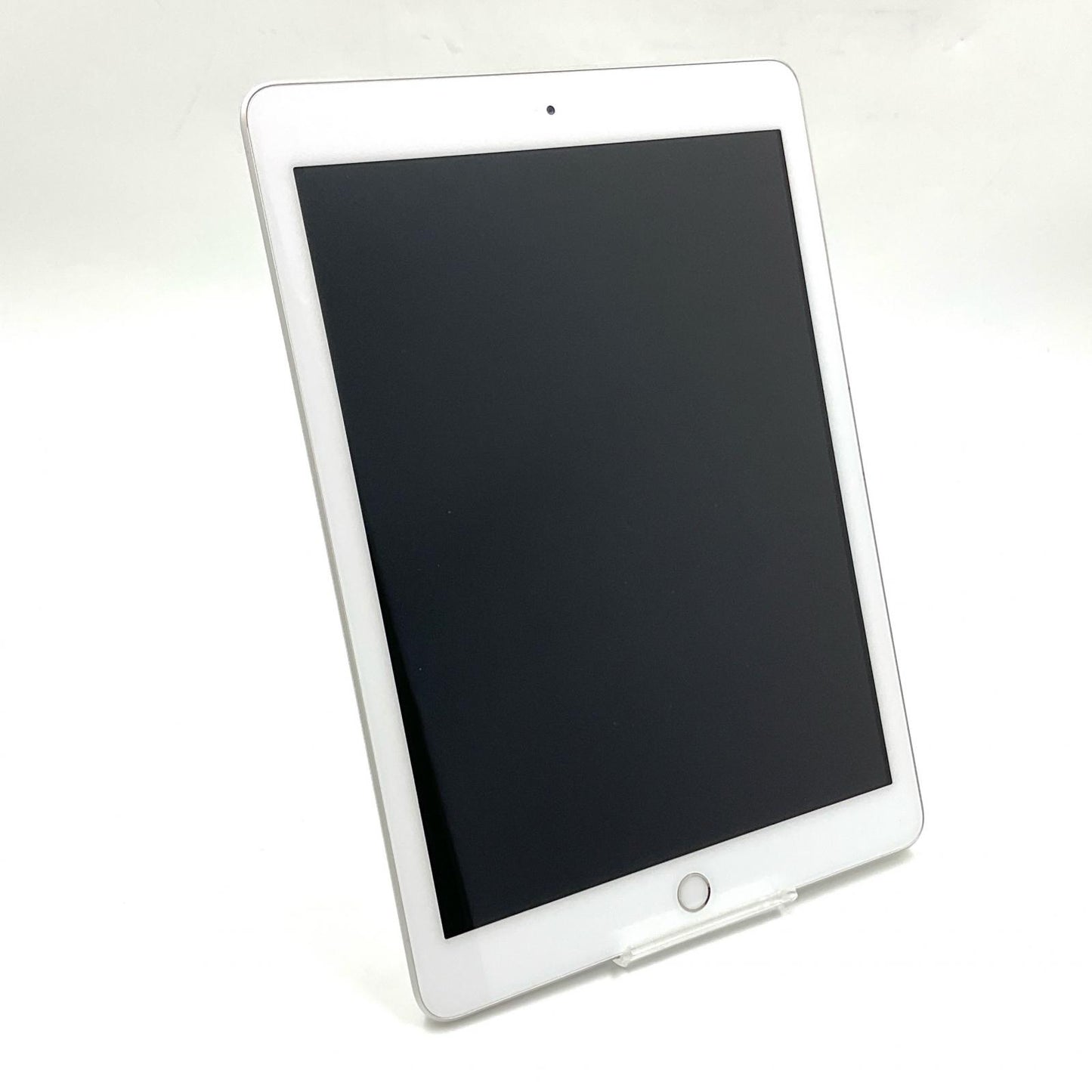 【全額返金保証】【最速発送】Apple iPad 第6世代 32GB シルバー Wi-Fi 動作確認済