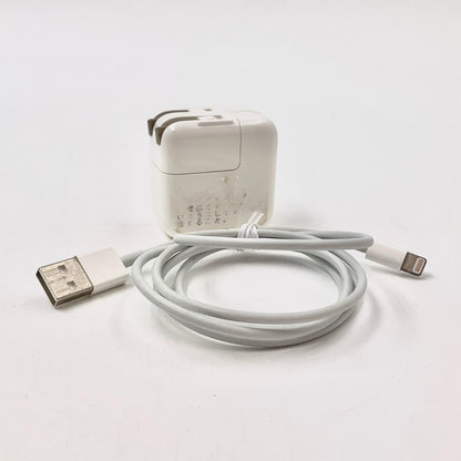 【全額返金保証】【最速発送】Apple iPad 第6世代 32GB シルバー Wi-Fi 動作確認済