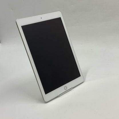 【全額返金保証】【最速発送】Apple iPad 第6世代 32GB シルバー Wi-Fi 美品 動作確認済