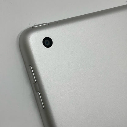【全額返金保証】【最速発送】Apple iPad 第6世代 32GB シルバー Wi-Fi 美品 動作確認済