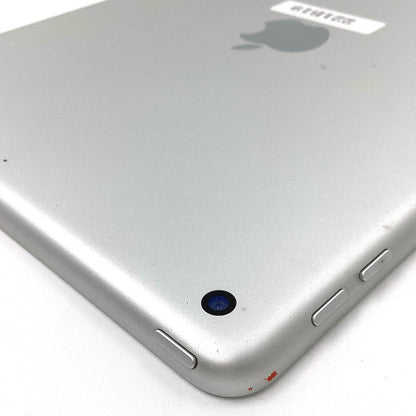 【全額返金保証】【最速発送】Apple iPad 第6世代 32GB シルバー Wi-Fi 動作確認済
