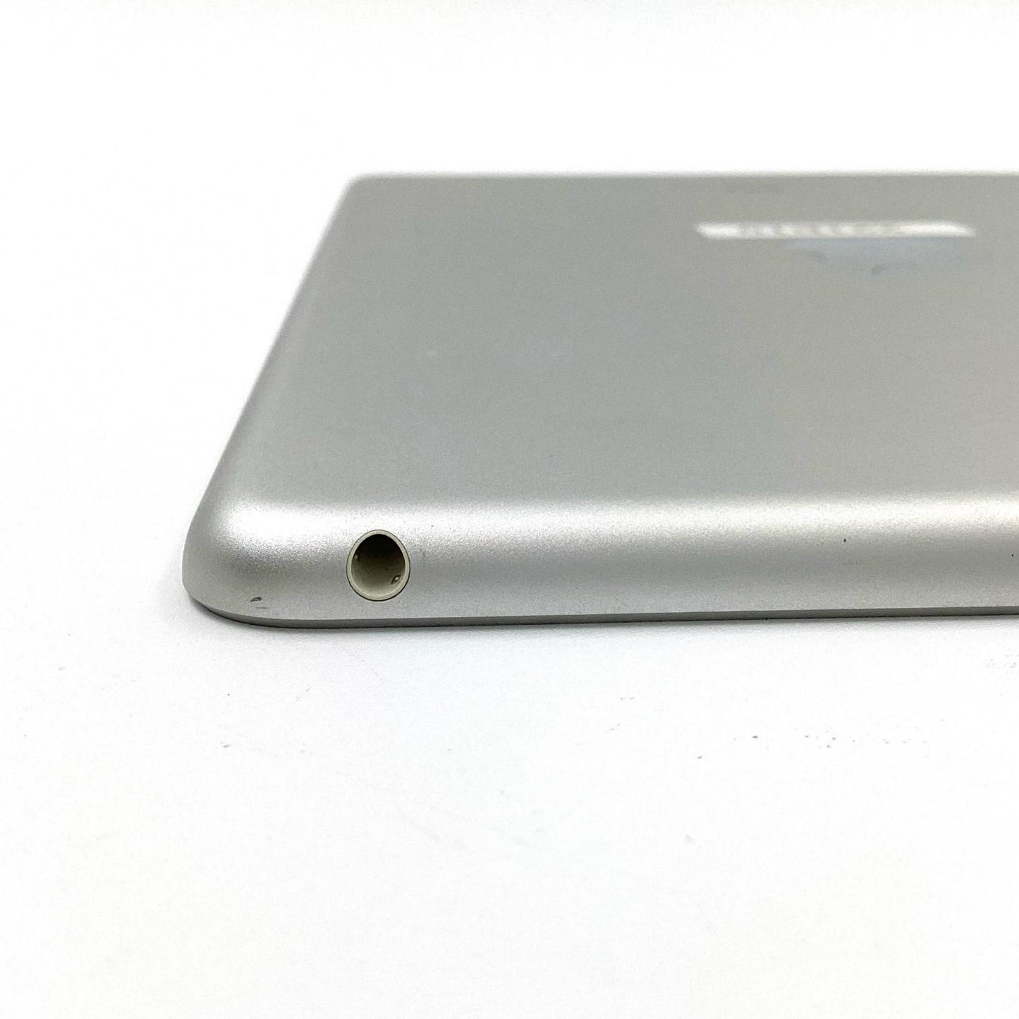 【全額返金保証】【最速発送】Apple iPad 第6世代 32GB シルバー Wi-Fi 動作確認済