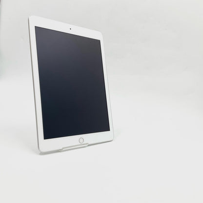 【全額返金保証】【最速発送】Apple iPad 第5世代 128GB シルバー Wi-Fi 美品 動作確認済