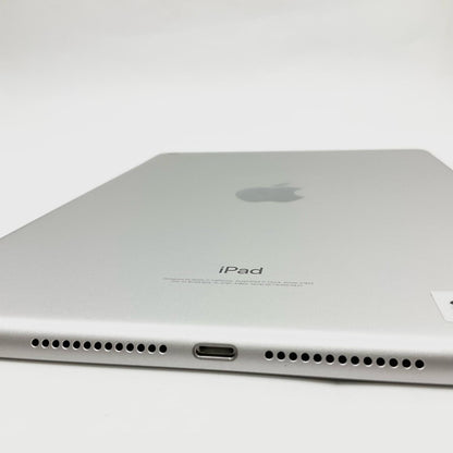 【全額返金保証】【最速発送】Apple iPad 第5世代 128GB シルバー Wi-Fi 美品 動作確認済