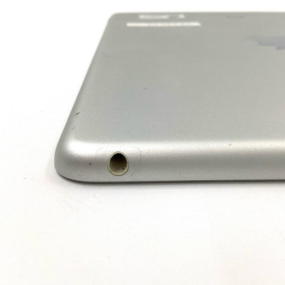 【最速発送】Apple iPad 第5世代 128GB シルバー Wi-Fi【難有】