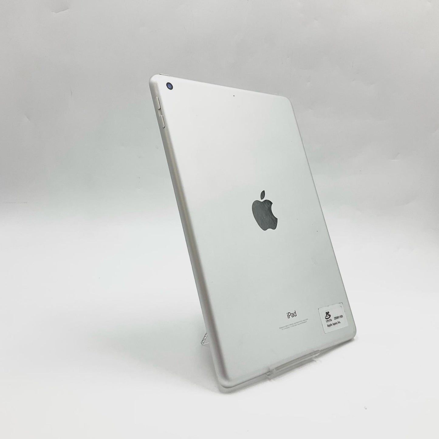 【全額返金保証】【最速発送】Apple iPad 第5世代 128GB シルバー Wi-Fi 動作確認済
