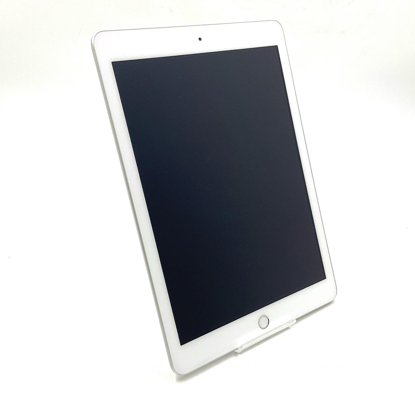 【全額返金保証】【最速発送】Apple iPad 第5世代 128GB シルバー Wi-Fi 動作確認済
