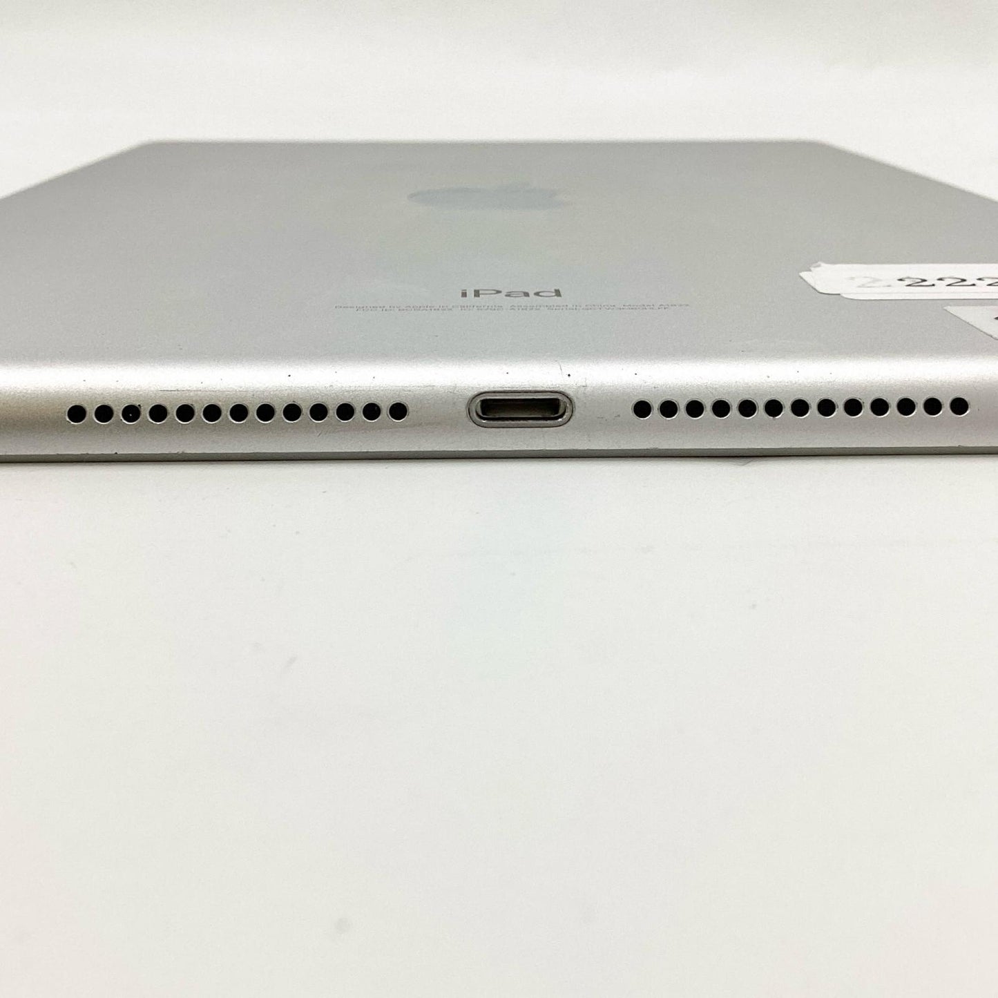 【全額返金保証】【最速発送】Apple iPad 第5世代 128GB シルバー Wi-Fi 動作確認済