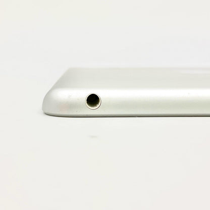 【全額返金保証】【最速発送】Apple iPad 第5世代 128GB シルバー Wi-Fi 動作確認済