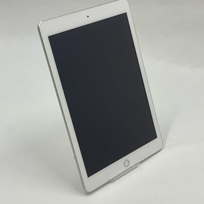 【全額返金保証】【最速発送】Apple iPad 第5世代 128GB シルバー Wi-Fi 動作確認済