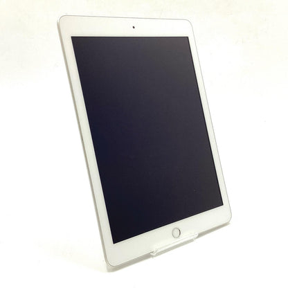 【全額返金保証】【最速発送】Apple iPad 第5世代 128GB シルバー Wi-Fi 動作確認済