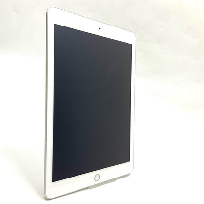 【全額返金保証】【最速発送】Apple iPad 第5世代 128GB シルバー Wi-Fi 動作確認済