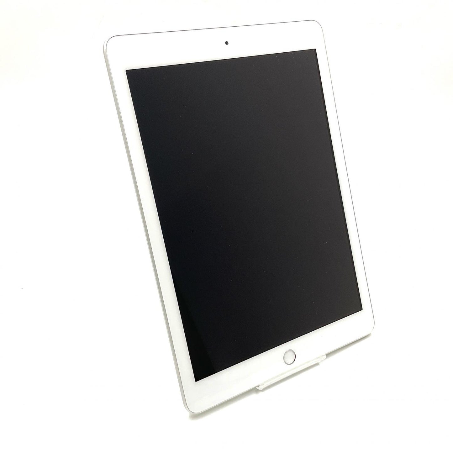 【全額返金保証】【最速発送】Apple iPad 第6世代 32GB シルバー Wi-Fi 動作確認済