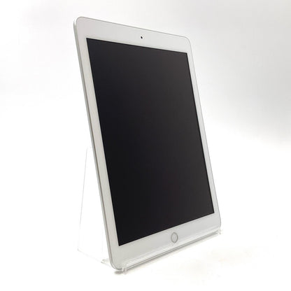 【全額返金保証】【最速発送】Apple iPad 第6世代 32GB シルバー Wi-Fi 動作確認済