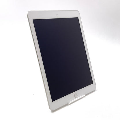 【全額返金保証】【最速発送】Apple iPad 第5世代 128GB シルバー Wi-Fi 美品 動作確認済