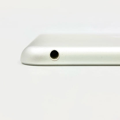 【全額返金保証】【最速発送】Apple iPad 第5世代 128GB シルバー Wi-Fi 動作確認済
