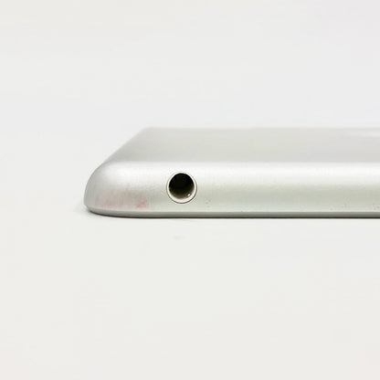 【全額返金保証】【最速発送】Apple iPad 第5世代 128GB シルバー Wi-Fi 動作確認済
