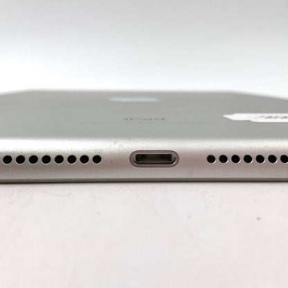 【全額返金保証】【最速発送】Apple iPad 第5世代 128GB シルバー Wi-Fi 動作確認済
