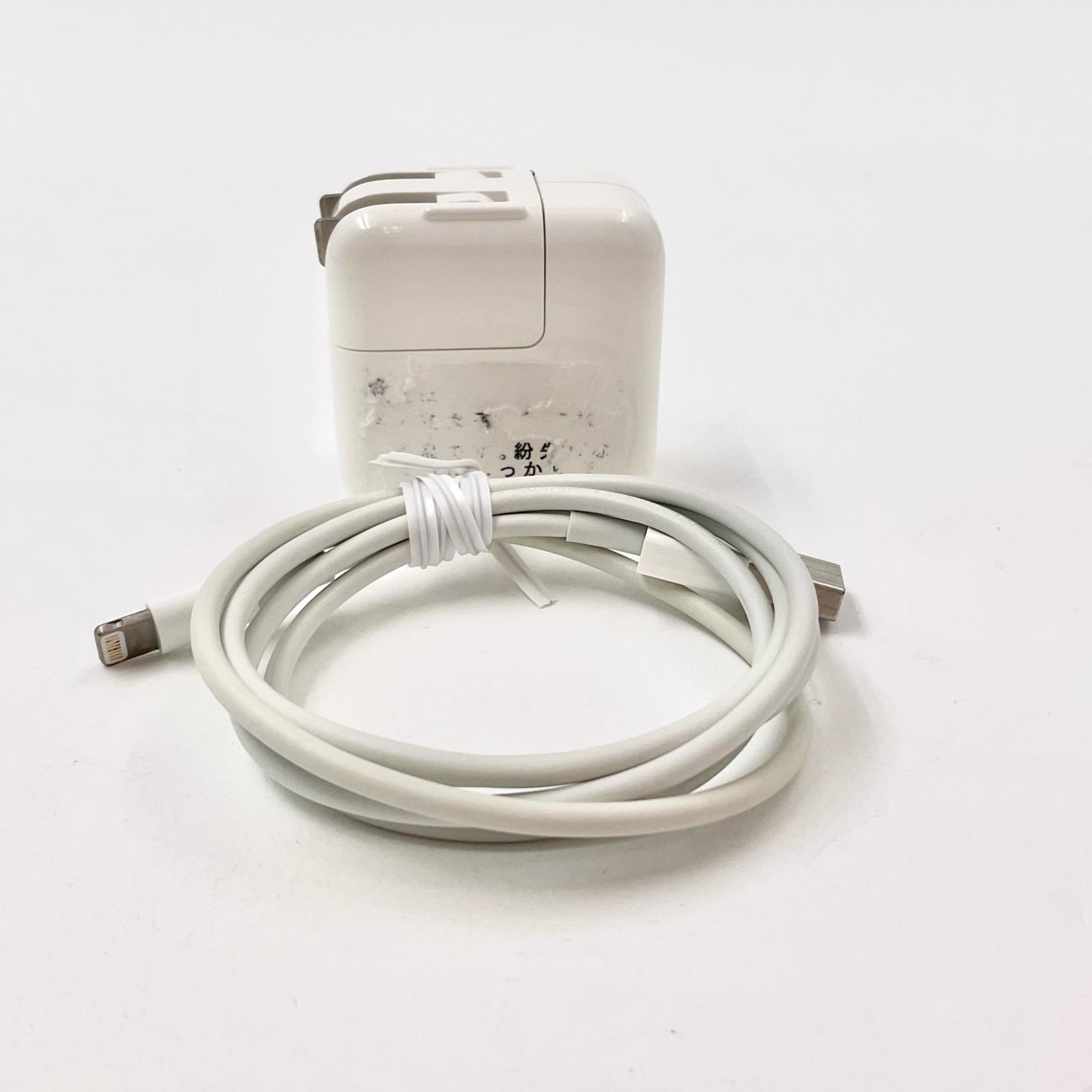 【全額返金保証】【最速発送】Apple iPad 第5世代 128GB シルバー Wi-Fi 美品 動作確認済