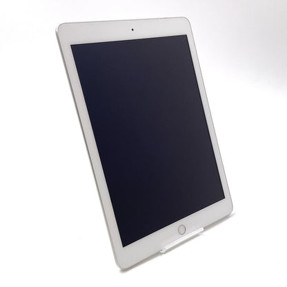 【全額返金保証】【最速発送】Apple iPad 第5世代 128GB シルバー Wi-Fi 動作確認済