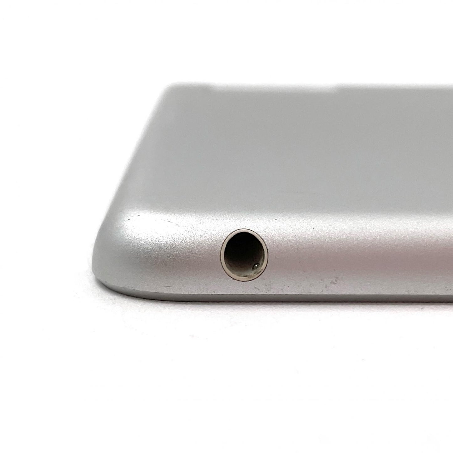 【全額返金保証】【最速発送】Apple iPad 第5世代 128GB シルバー Wi-Fi 動作確認済