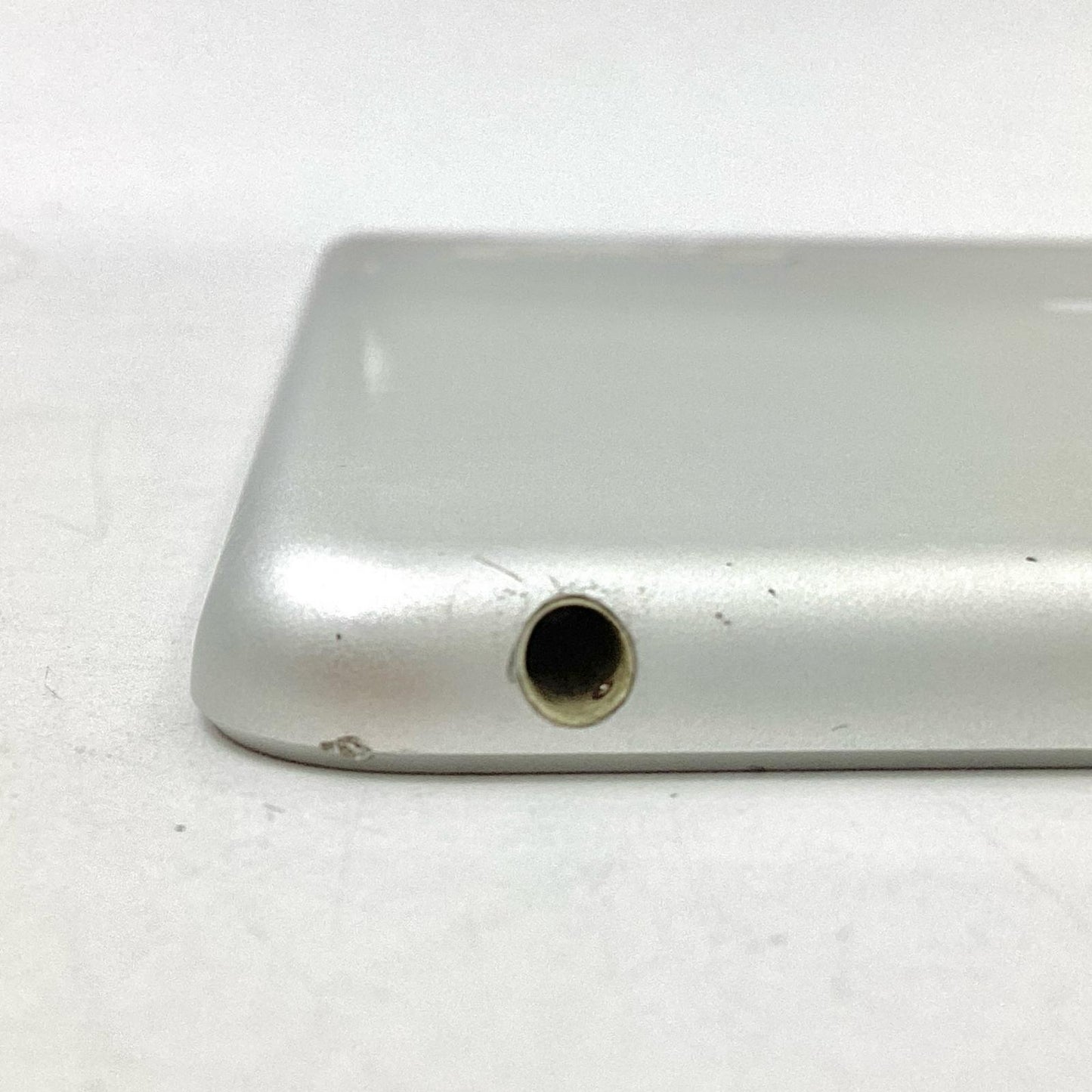 【全額返金保証】【最速発送】Apple iPad 第5世代 128GB シルバー Wi-Fi 動作確認済