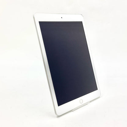 【全額返金保証】【最速発送】Apple iPad 第5世代 128GB シルバー Wi-Fi 動作確認済