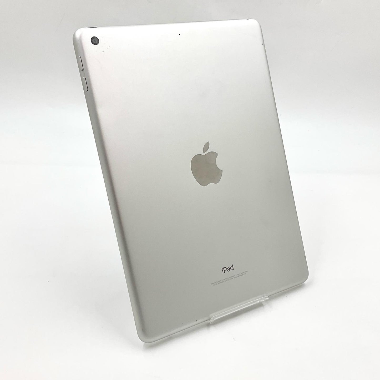 【全額返金保証】【最速発送】Apple iPad 第6世代 32GB シルバー Wi-Fi 動作確認済