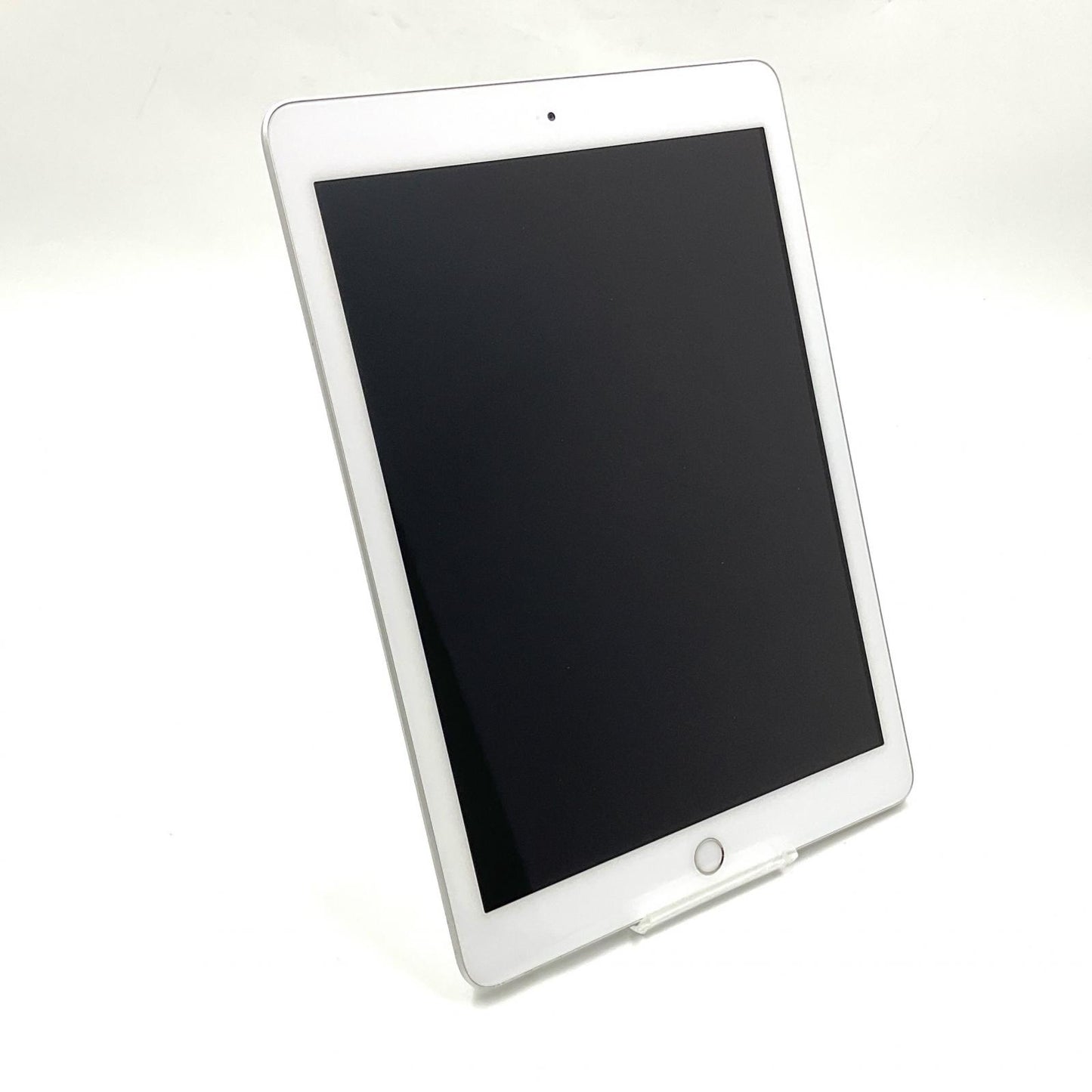 【全額返金保証】【最速発送】Apple iPad 第6世代 32GB シルバー Wi-Fi 動作確認済