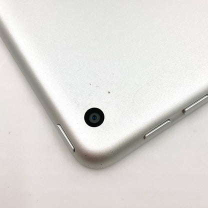 【全額返金保証】【最速発送】Apple iPad 第6世代 32GB シルバー Wi-Fi 動作確認済