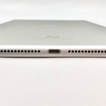 【全額返金保証】【最速発送】Apple iPad 第6世代 32GB シルバー Wi-Fi 動作確認済