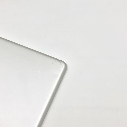 【全額返金保証】【最速発送】Apple iPad 第6世代 32GB シルバー Wi-Fi 動作確認済