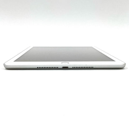 【全額返金保証】【最速発送】Apple iPad 第5世代 128GB シルバー Wi-Fi 動作確認済