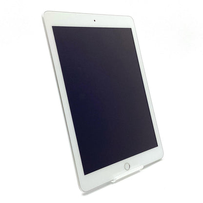 【全額返金保証】【最速発送】Apple iPad 第5世代 128GB シルバー Wi-Fi 動作確認済