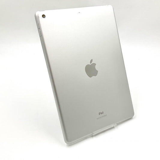 【全額返金保証】【最速発送】Apple iPad 第7世代 32GB シルバー Wi-Fi 美品 動作確認済