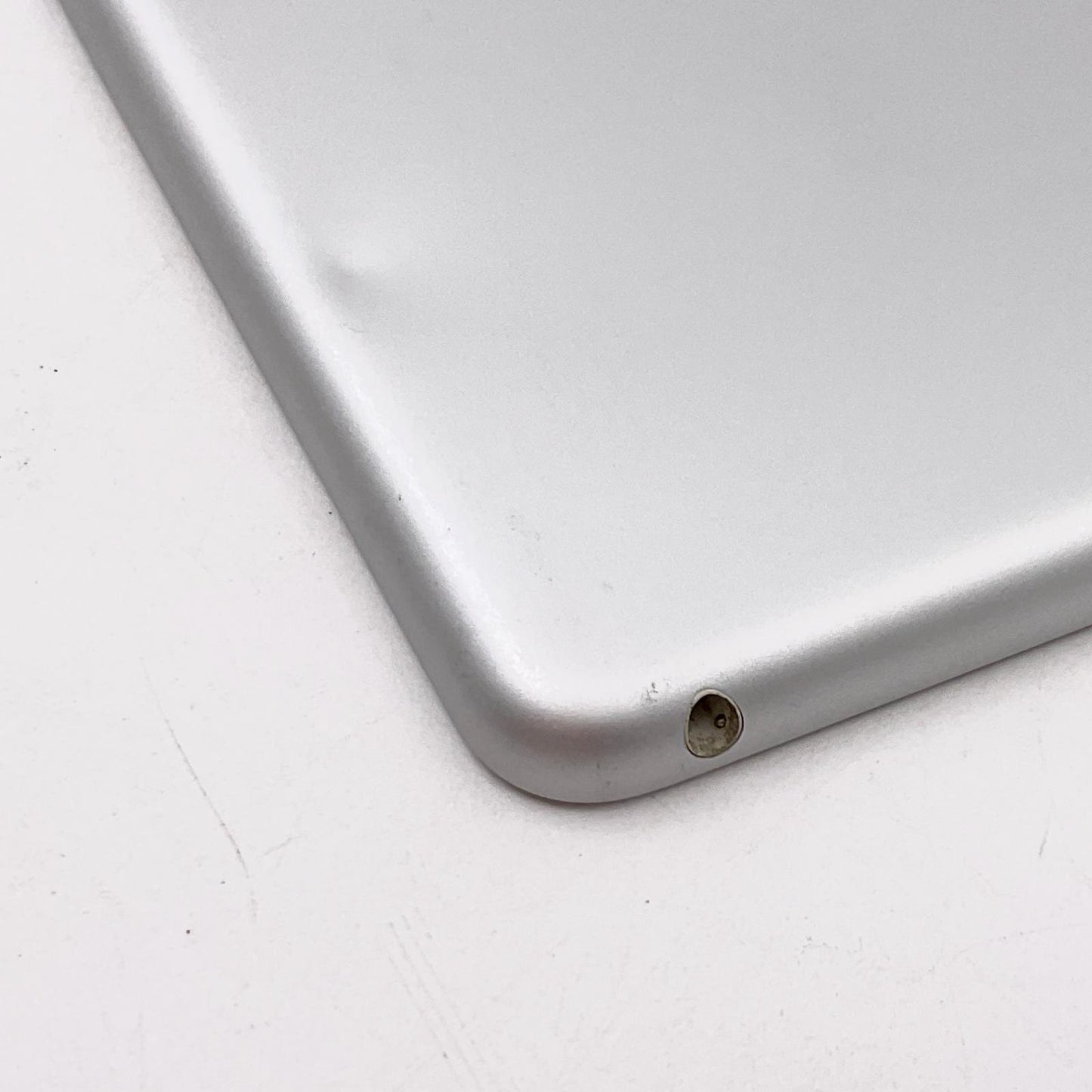 【全額返金保証】【最速発送】Apple iPad 第7世代 32GB シルバー Wi-Fi 動作確認済