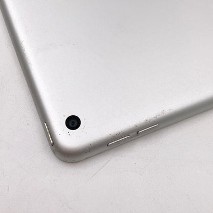 【全額返金保証】【最速発送】Apple iPad 第7世代 32GB シルバー Wi-Fi 動作確認済